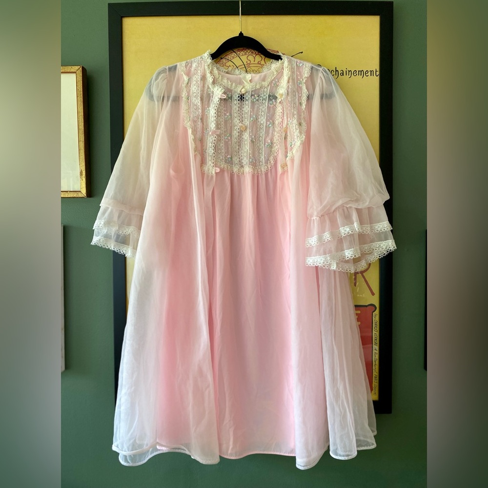 Vintage✨ Cotton Candy Pink Nightgown Set 🍬